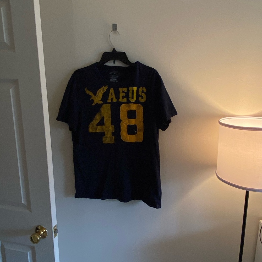 American eagle sports tshirt athletic fit